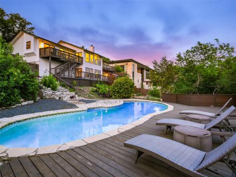 1304 Canoe Brook Drive Austin TX 78746