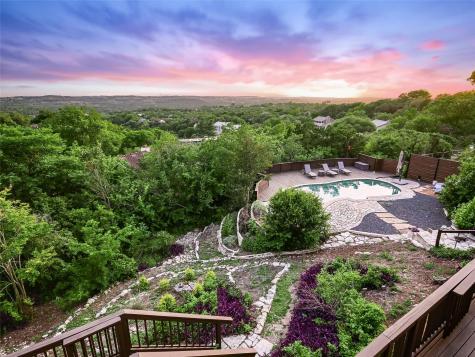 1304 Canoe Brook Drive Austin TX 78746