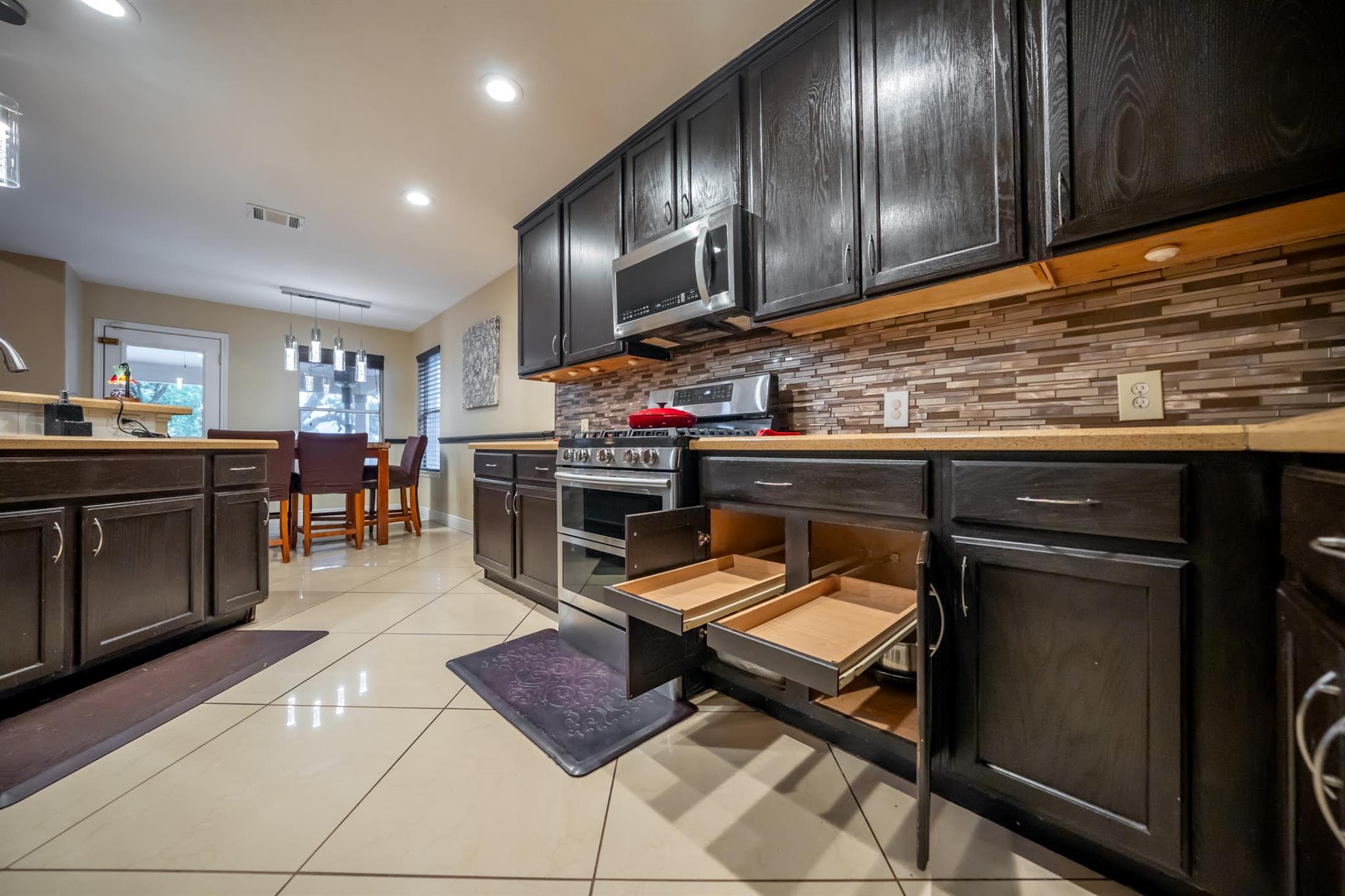 8002 Woodhall Cove Austin TX 78717