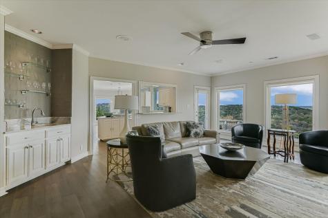 4908 Bull Mountain Cove Austin TX 78746