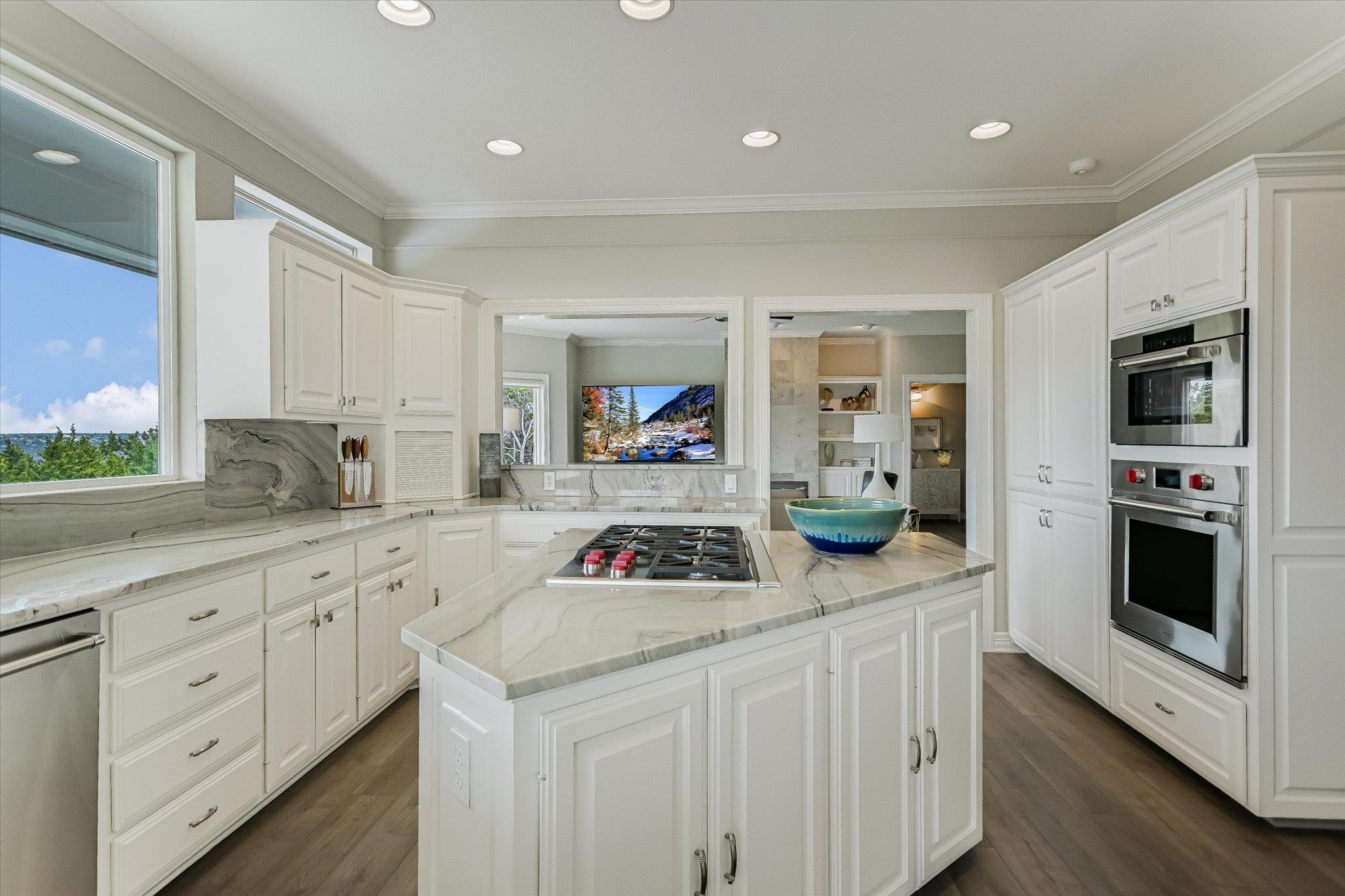 4908 Bull Mountain Cove Austin TX 78746