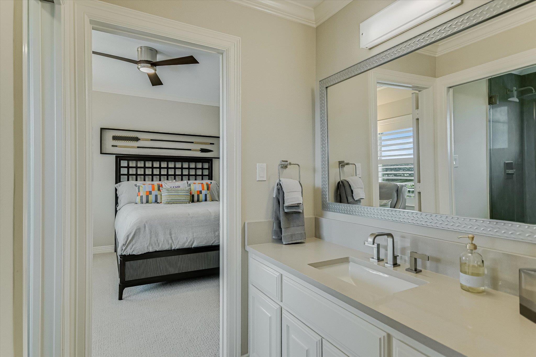 4908 Bull Mountain Cove Austin TX 78746