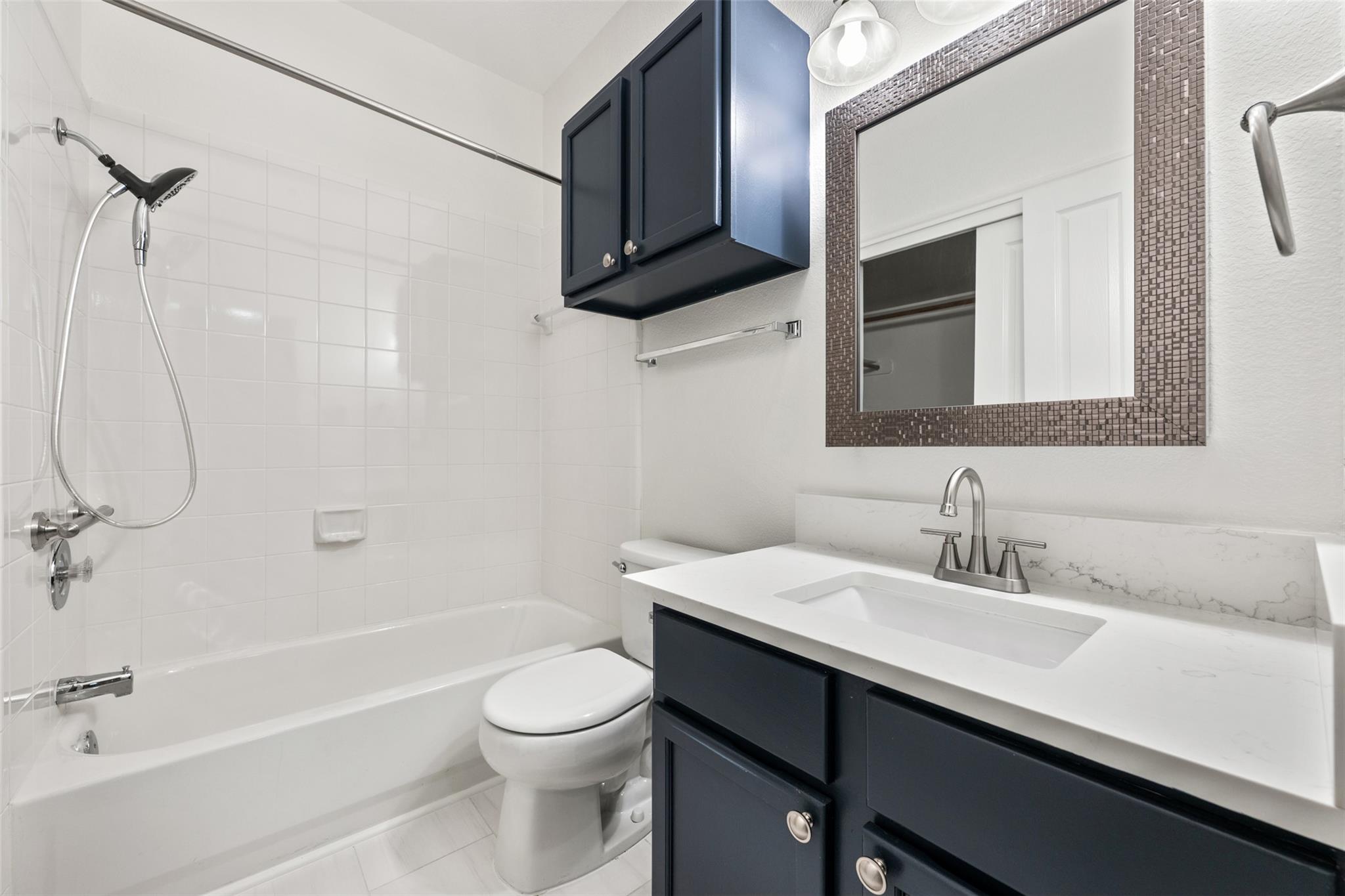 2429A Curry Loop Round Rock TX 78664