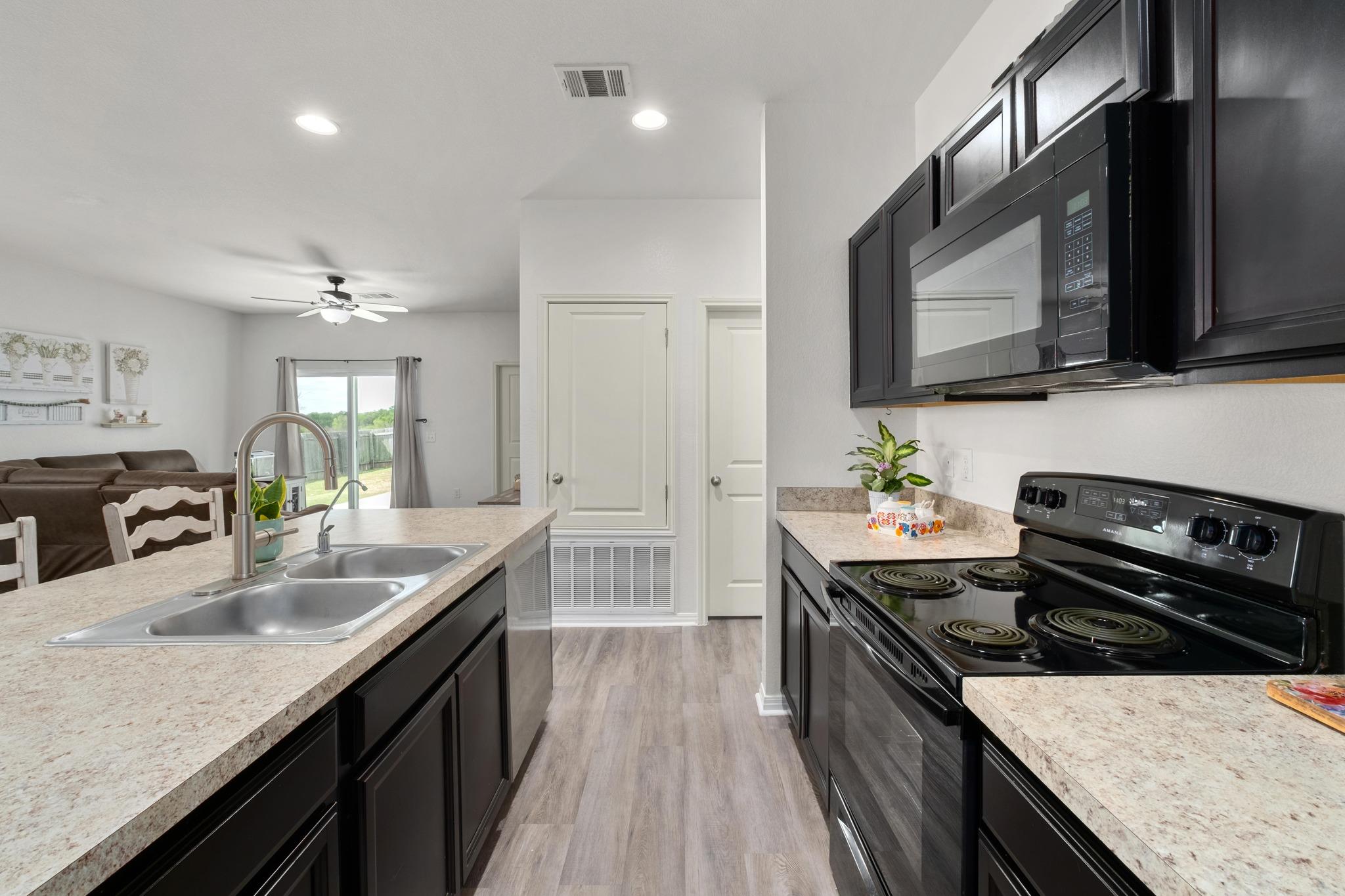 420 Seneca Loop Kyle TX 78640