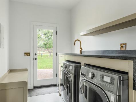 141 Lookout Drive Wimberley TX 78676