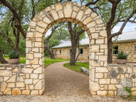 141 Lookout Drive Wimberley TX 78676