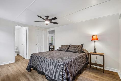 605 Bishop Street Smithville TX 78957