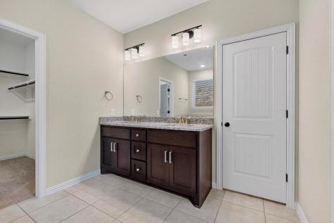 12605 Iron Bridge Drive Manchaca TX 78652