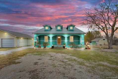 50 Dusty Dam Road Coupland TX 78615