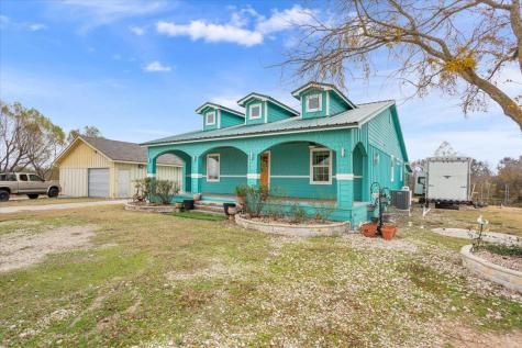 50 Dusty Dam Road Coupland TX 78615