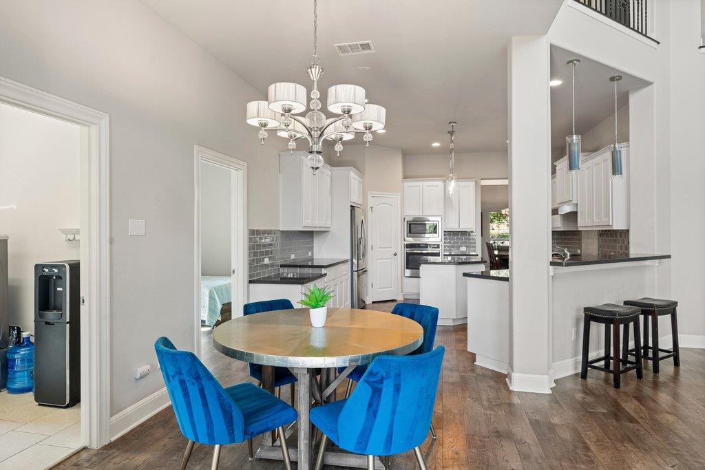 5313 Lipan Apache Bend Austin TX 78738