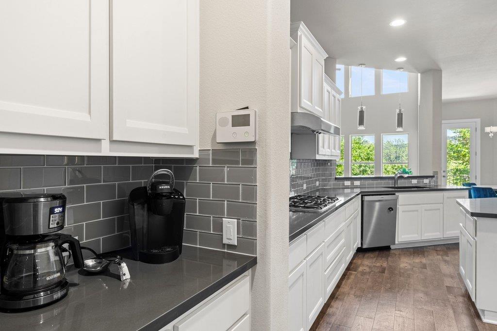 5313 Lipan Apache Bend Austin TX 78738