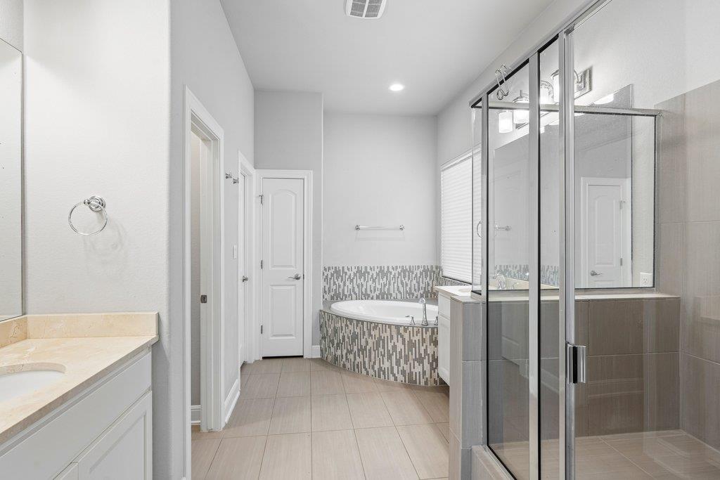 5313 Lipan Apache Bend Austin TX 78738