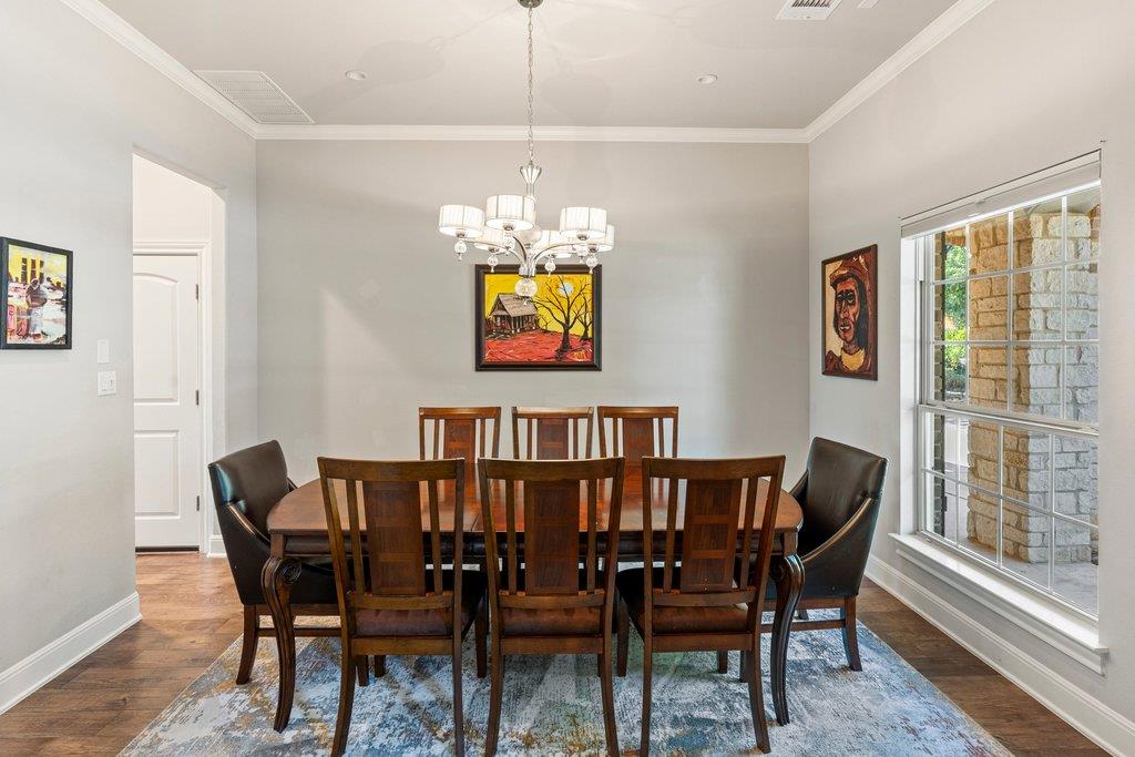 5313 Lipan Apache Bend Austin TX 78738