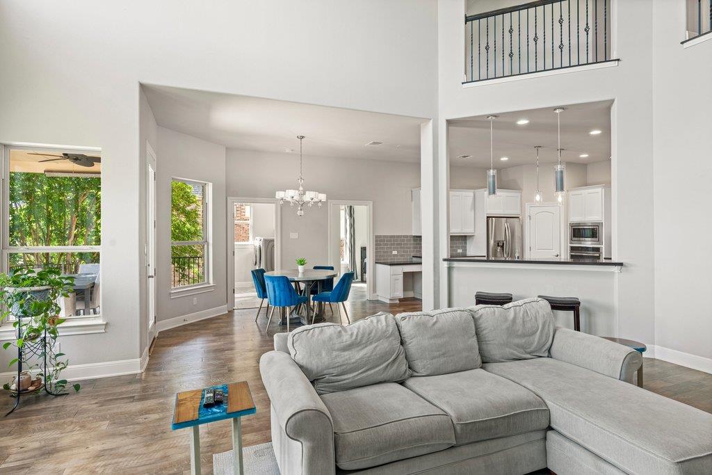 5313 Lipan Apache Bend Austin TX 78738