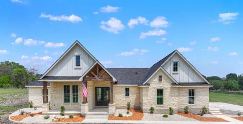 110 Lake Village Road Seguin TX 78155