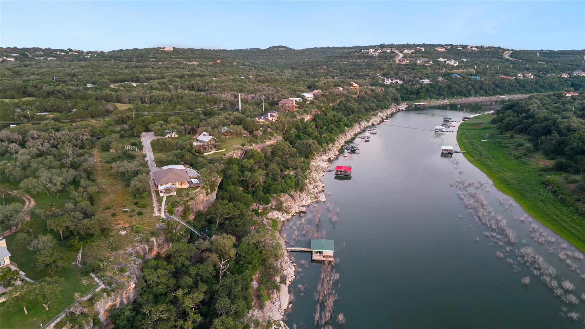 1104 Cliffview Drive Spicewood TX 78669