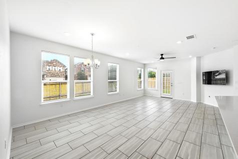 501 Ayinger Lane Austin TX 78728