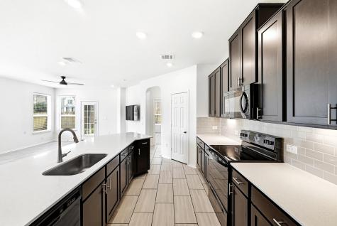 501 Ayinger Lane Austin TX 78728