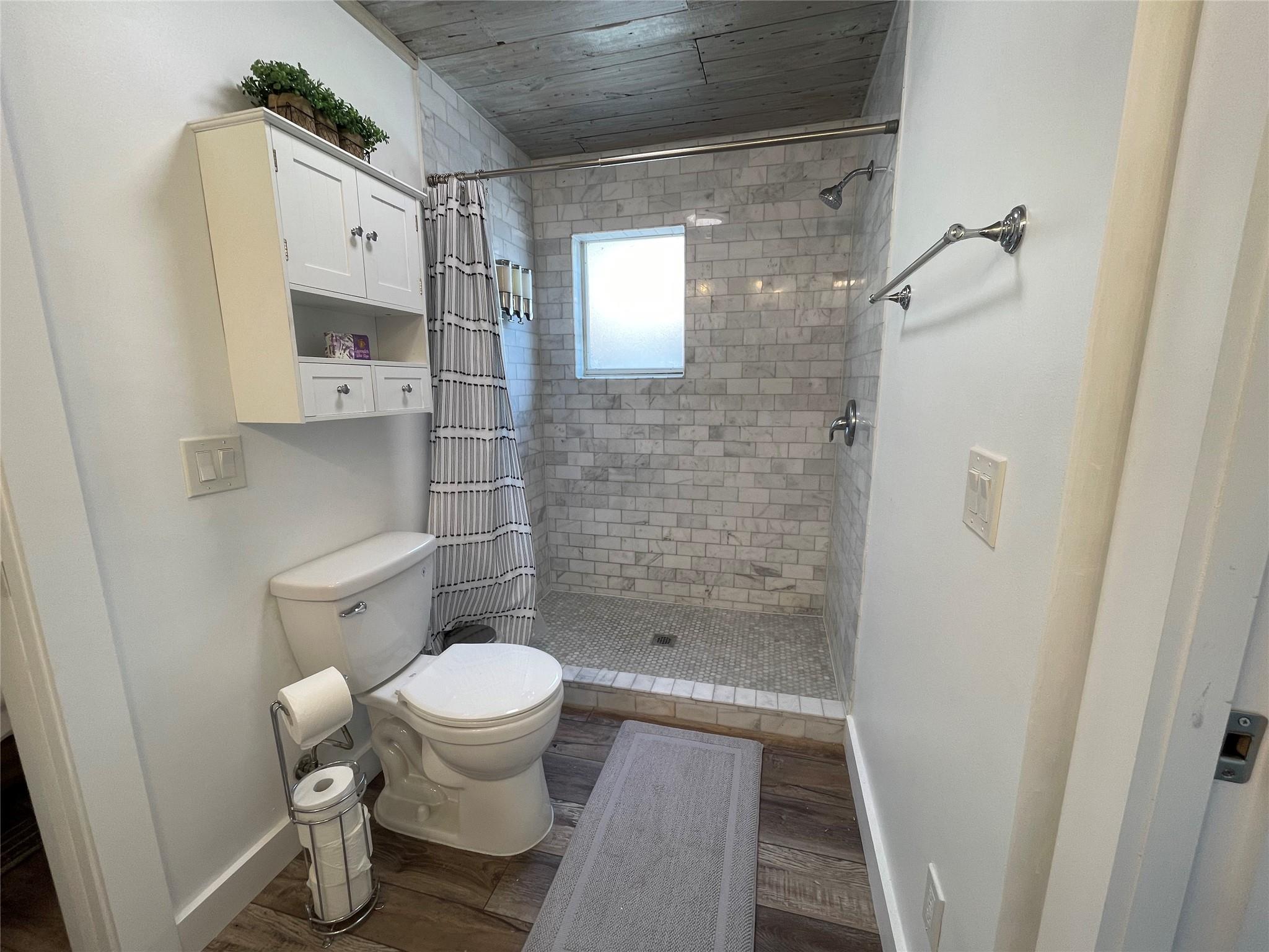 2402 Santa Rita Street Austin TX 78702