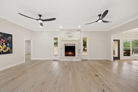4915 Canyon Ranch Trail Spicewood TX 78669