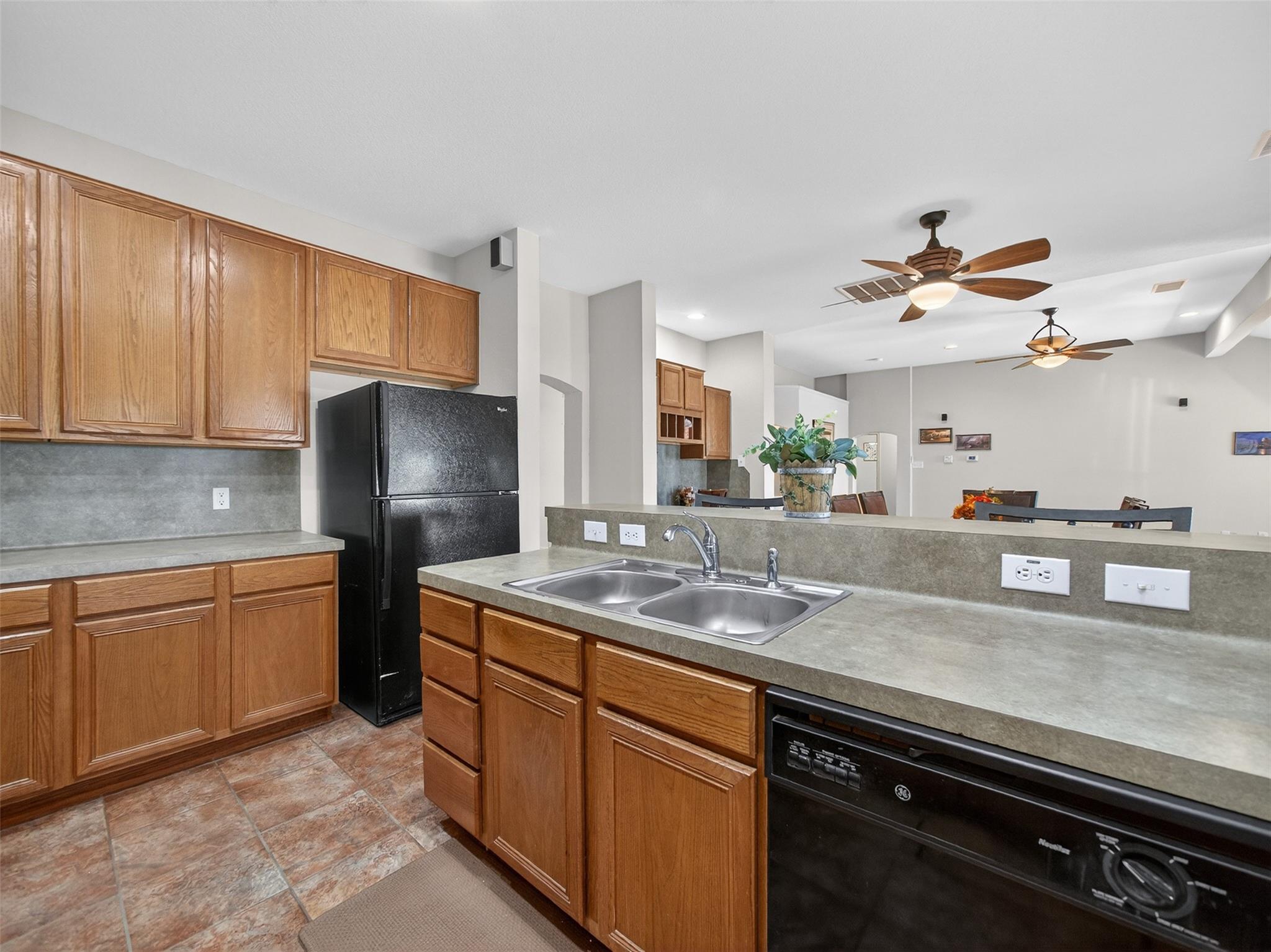 1281 Private Road 7037 Lexington TX 78947