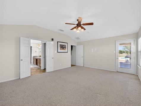 1281 Private Road 7037 Lexington TX 78947
