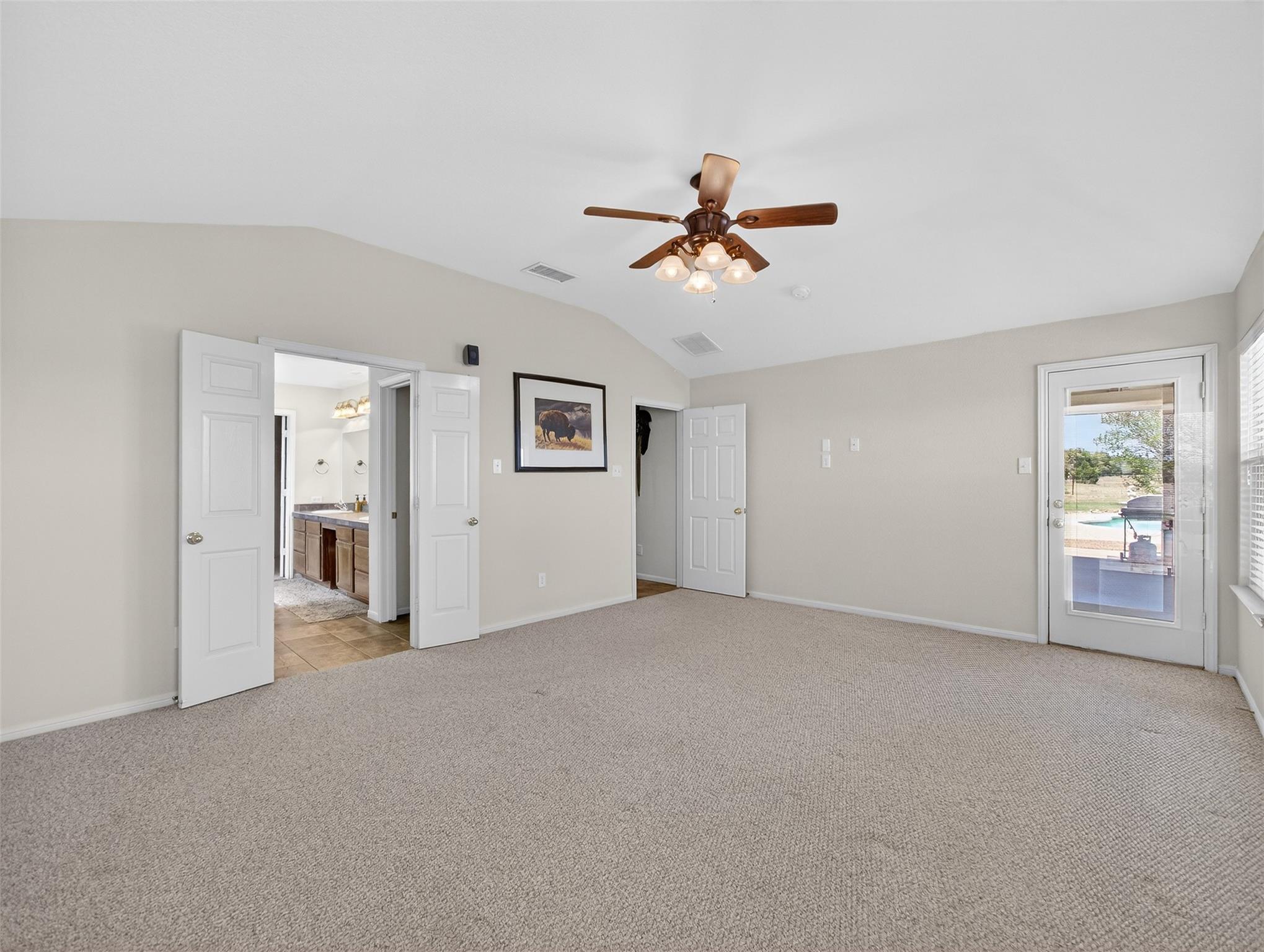 1281 Private Road 7037 Lexington TX 78947