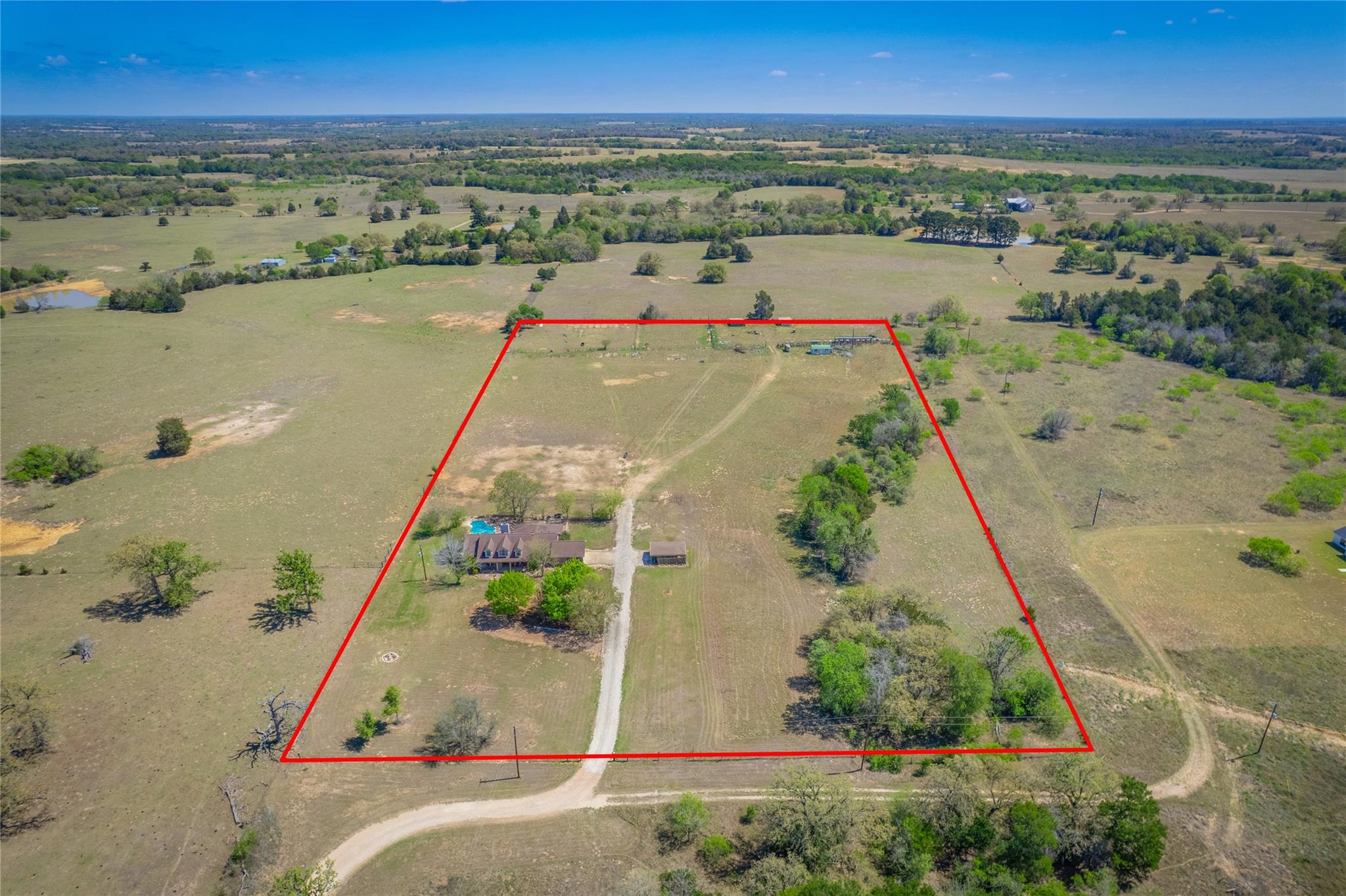 1281 Private Road 7037 Lexington TX 78947