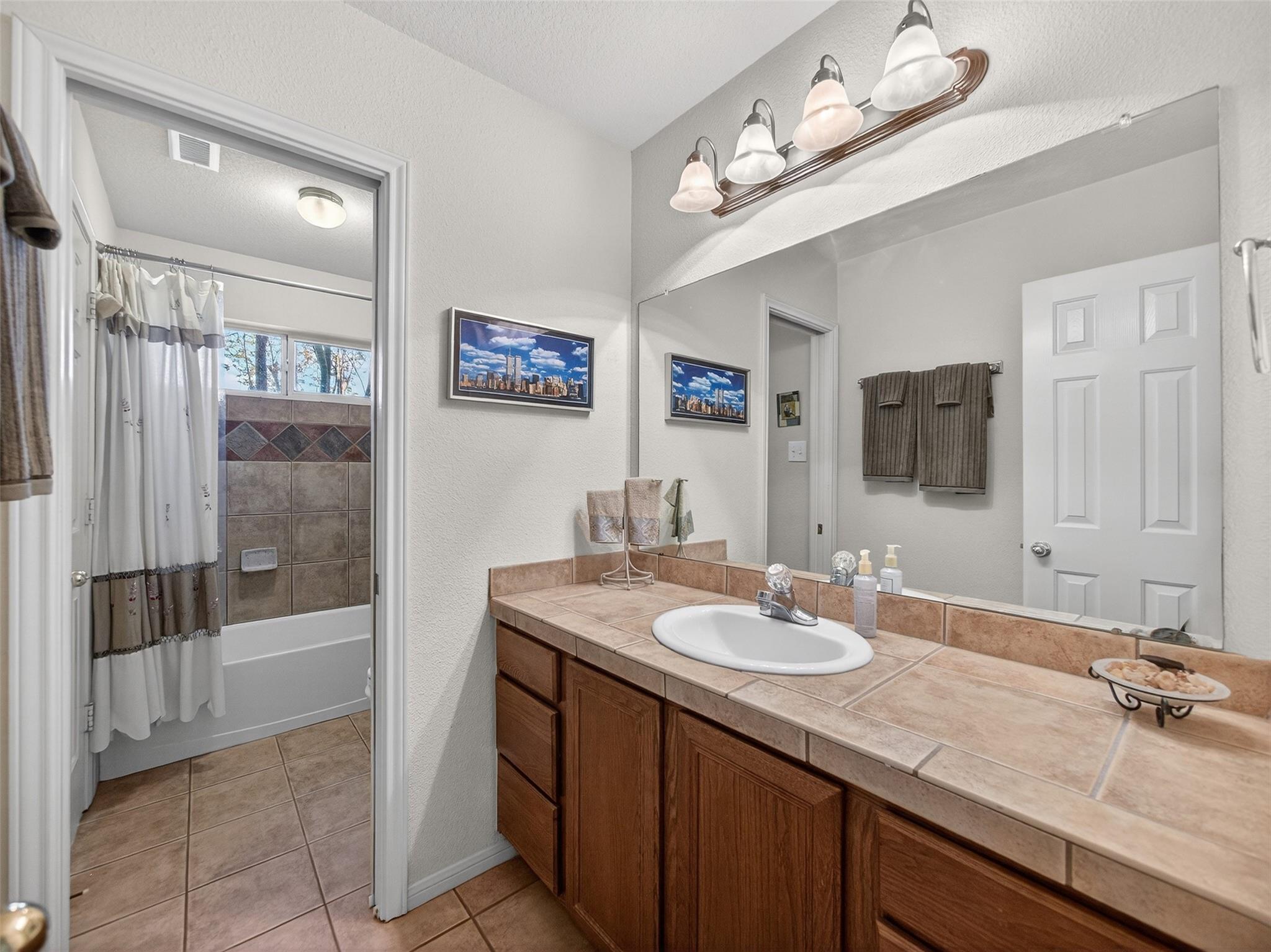 1281 Private Road 7037 Lexington TX 78947