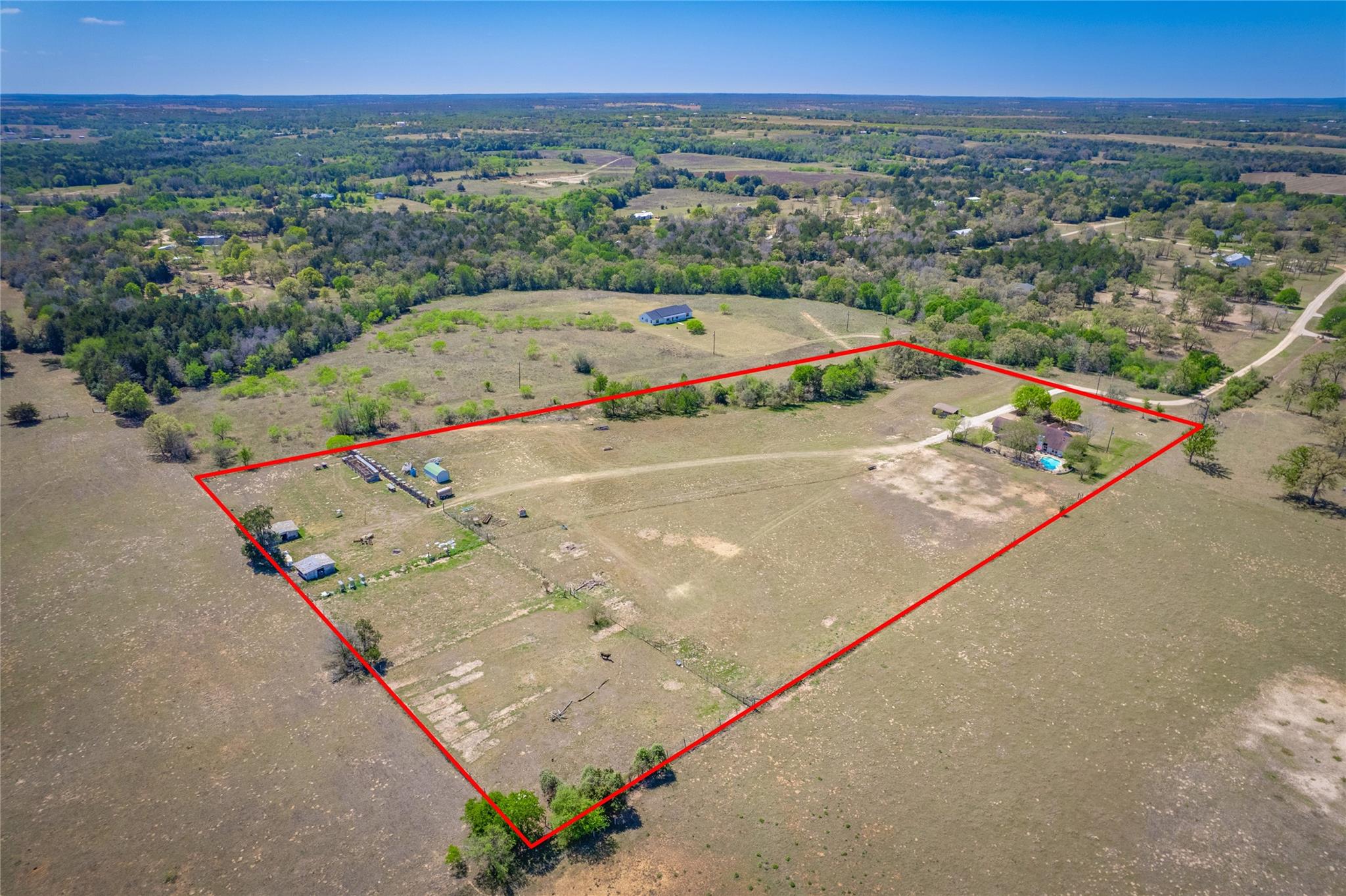 1281 Private Road 7037 Lexington TX 78947