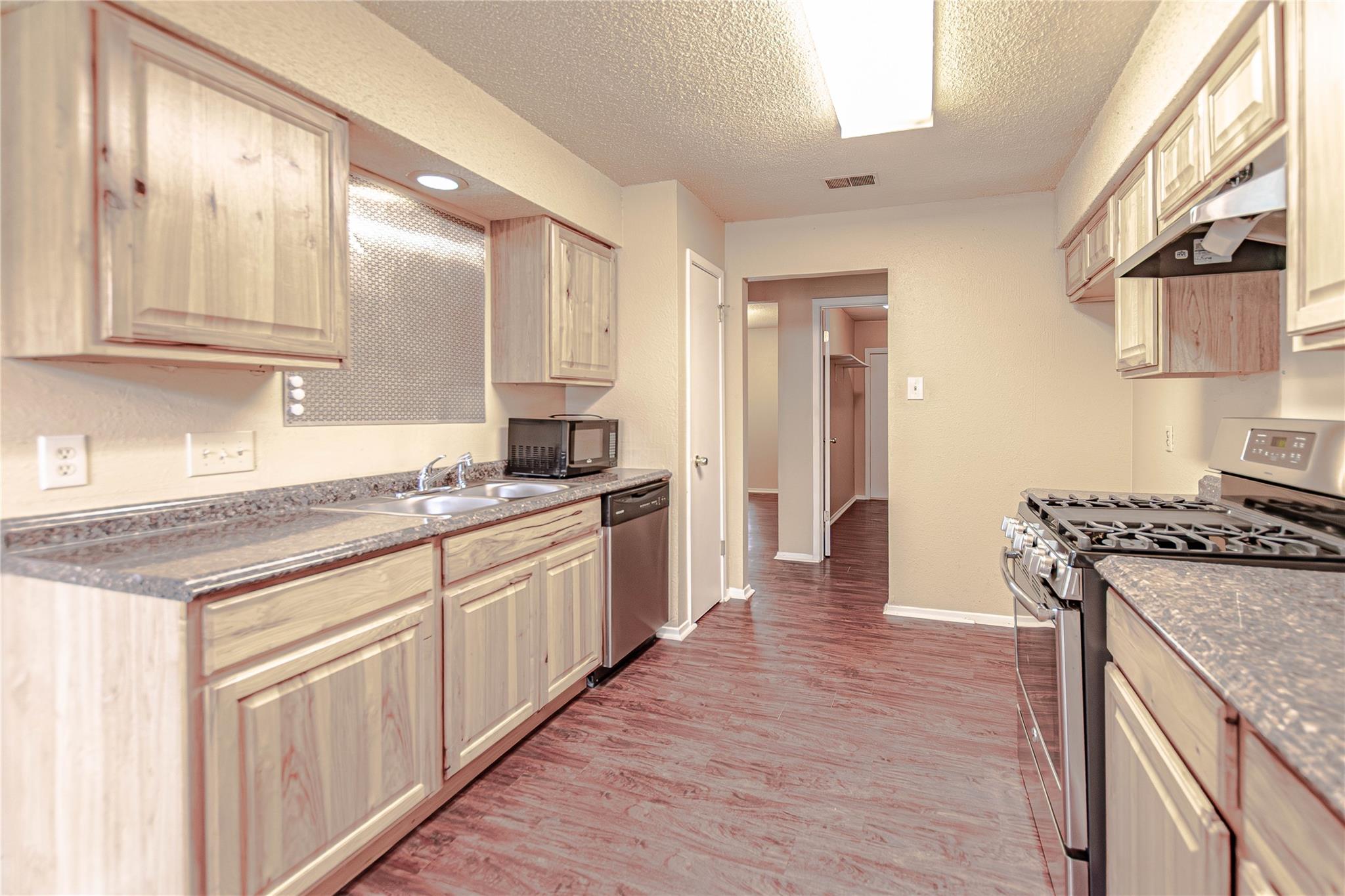 8907 Bill Hickcock Pass Austin TX 78748