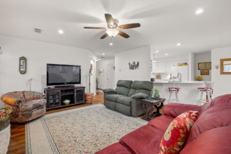 15 Palmer Lane Wimberley TX 78676