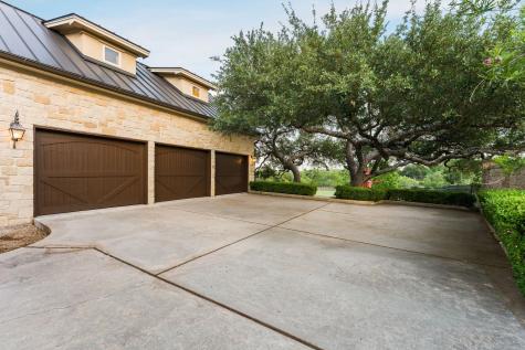 7825 Lynchburg Drive Austin TX 78738