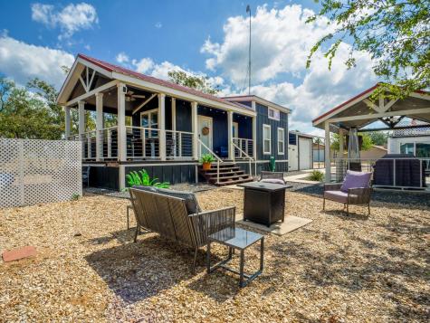 4113 Hermosa Drive Kingsland TX 78639