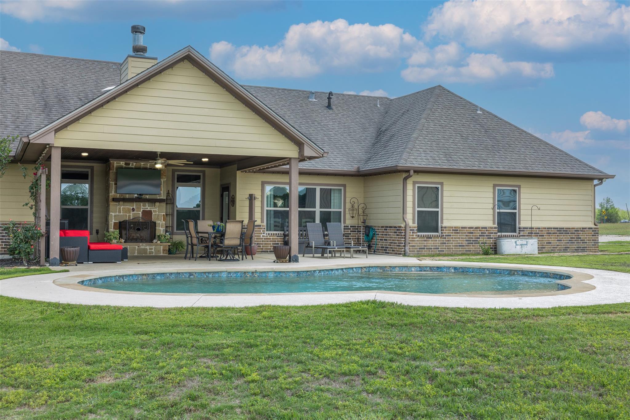 2232 Fm 975 Caldwell TX 77836