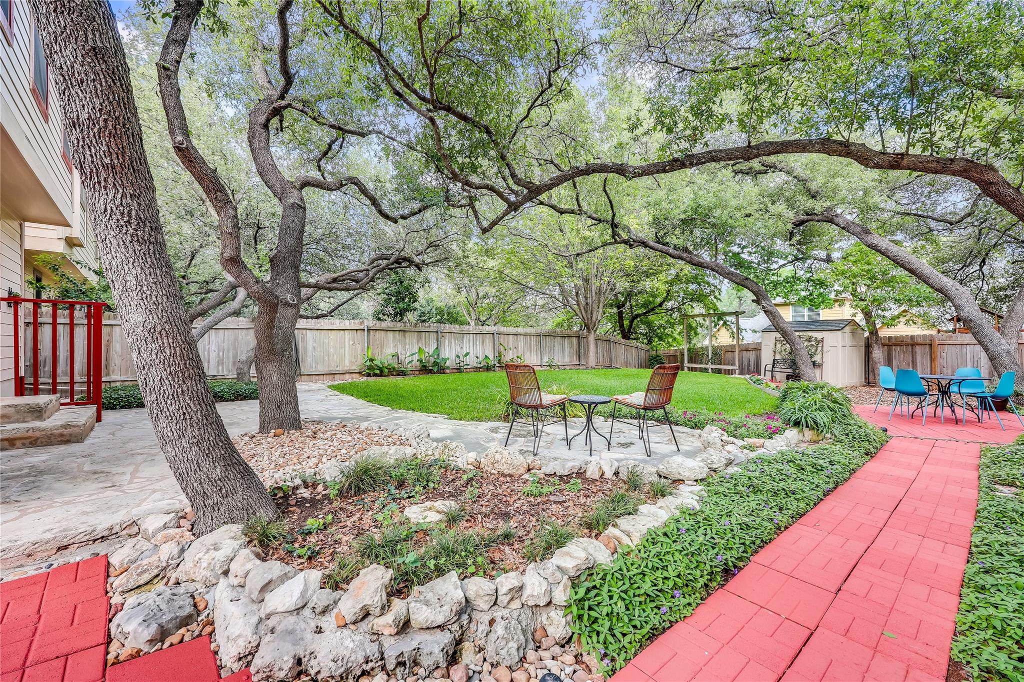 1303 N Cuernavaca Drive Austin TX 78733