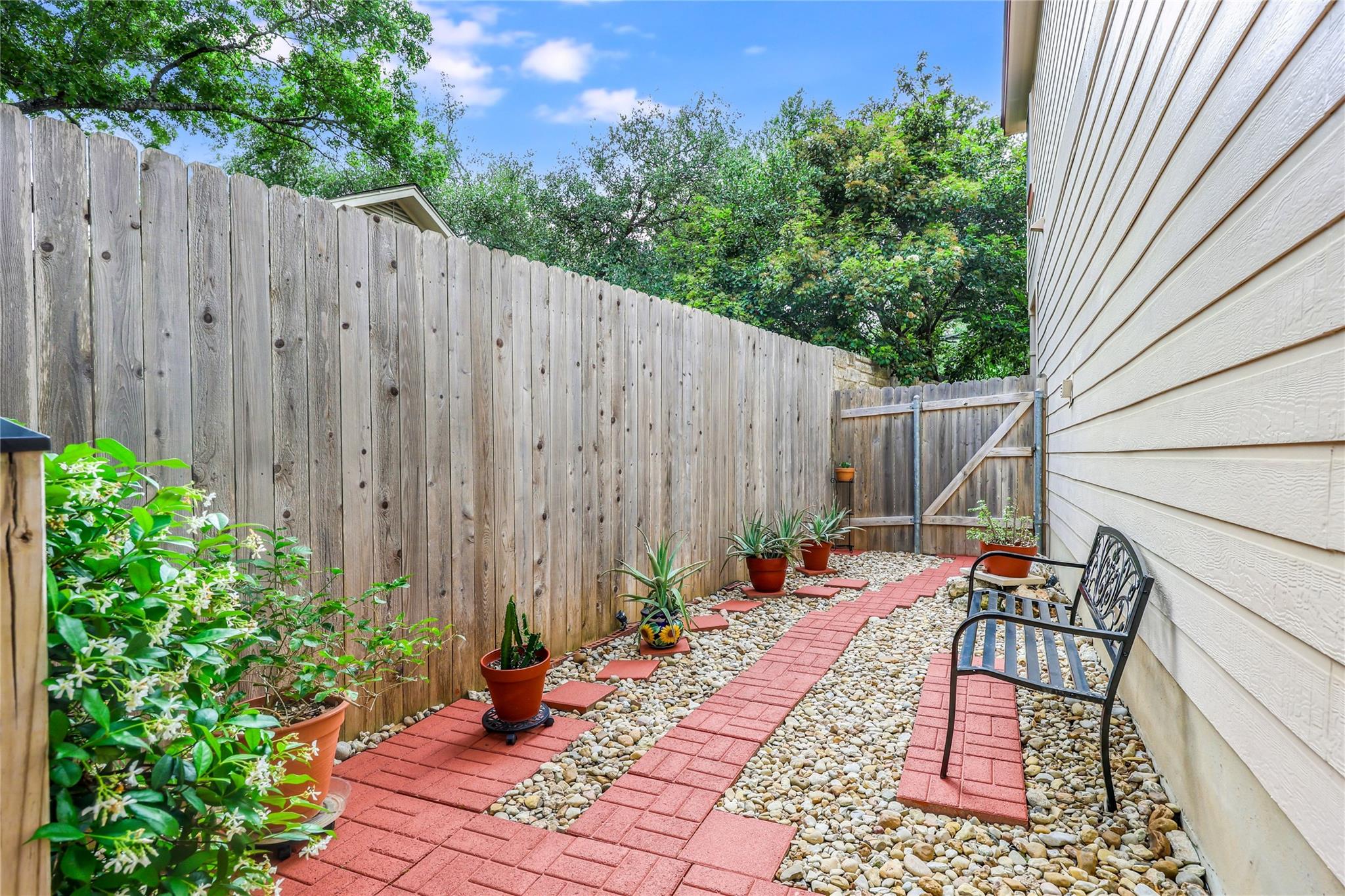 1303 N Cuernavaca Drive Austin TX 78733