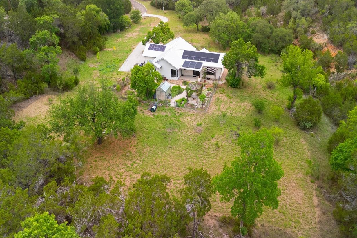 408 Stonegate Lane Dripping Springs TX 78620