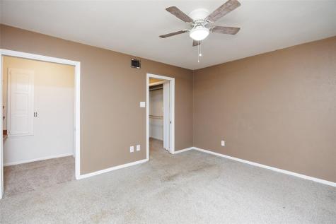320 Long Pointe Drive Portland TX 78374