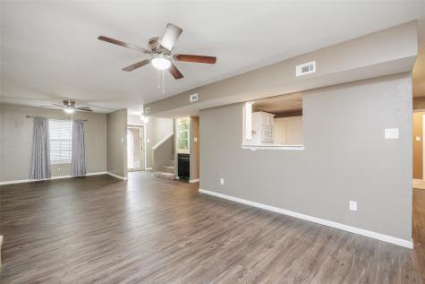 320 Long Pointe Drive Portland TX 78374