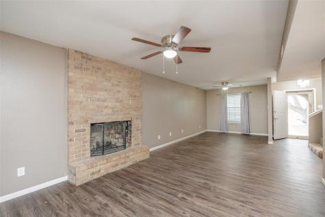 320 Long Pointe Drive Portland TX 78374