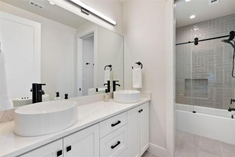 107 River Park Drive Kingsland TX 78639