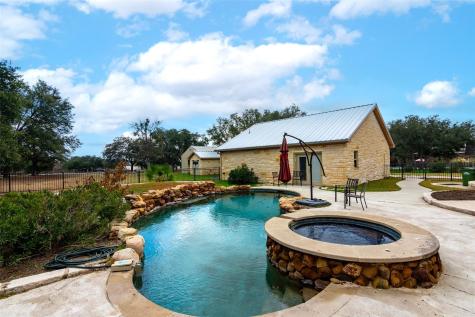 1367 Indian Pass Salado TX 76571