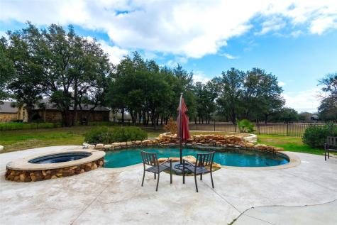 1367 Indian Pass Salado TX 76571