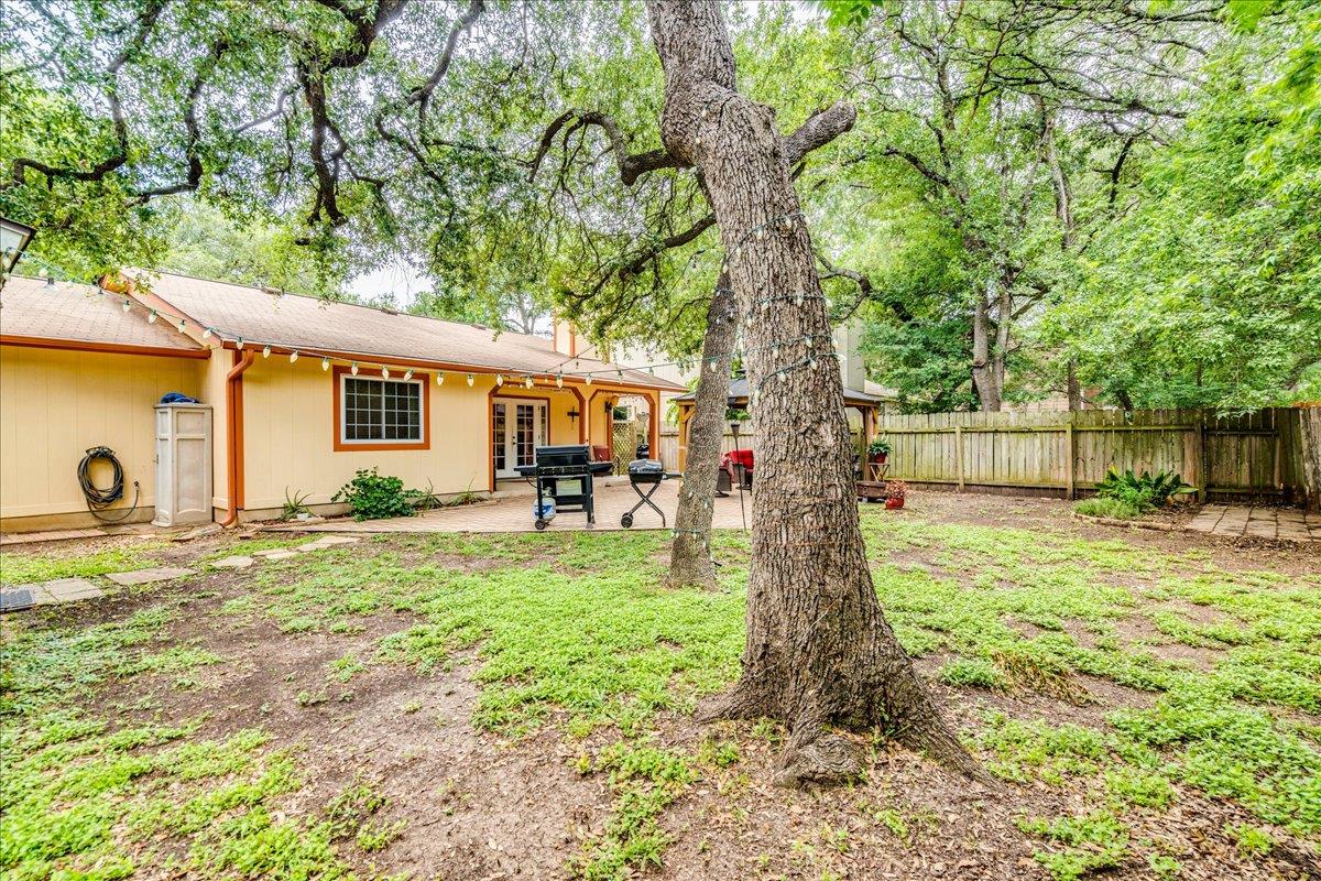 9716 Moorberry Street Austin TX 78729