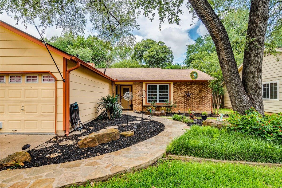 9716 Moorberry Street Austin TX 78729