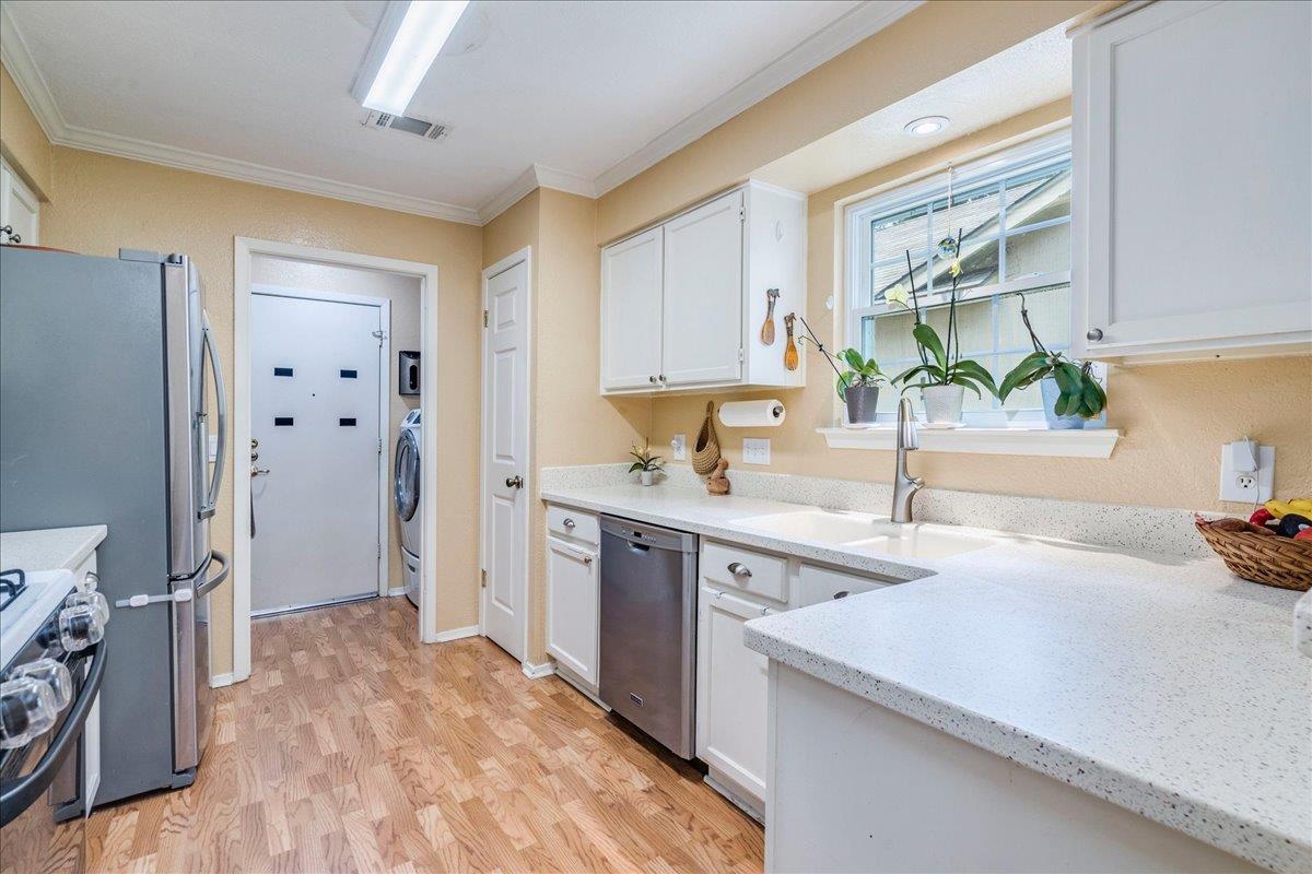 9716 Moorberry Street Austin TX 78729