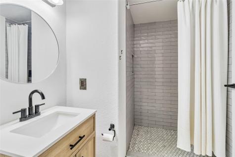 128 Kaupo Drive Bastrop TX 78602