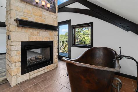 128 Kaupo Drive Bastrop TX 78602